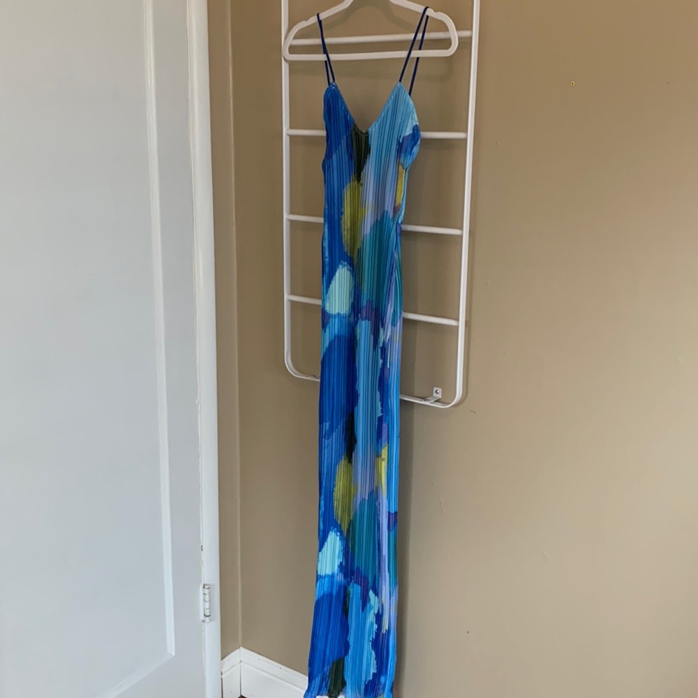 Pretty Little Thing Strappy Maxi Dress